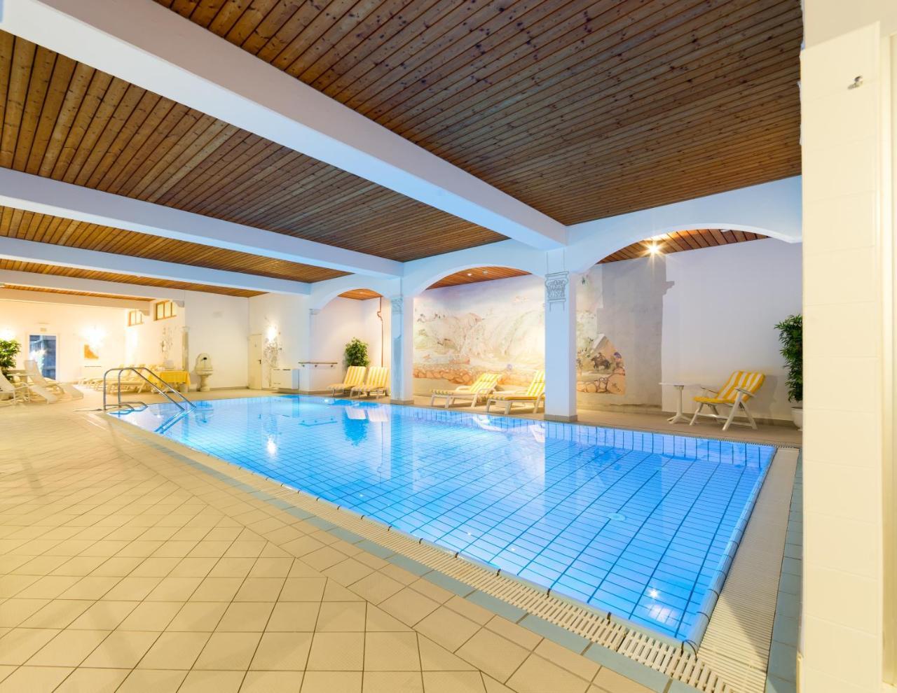 Parkhotel Tristachersee Lienz Exterior photo